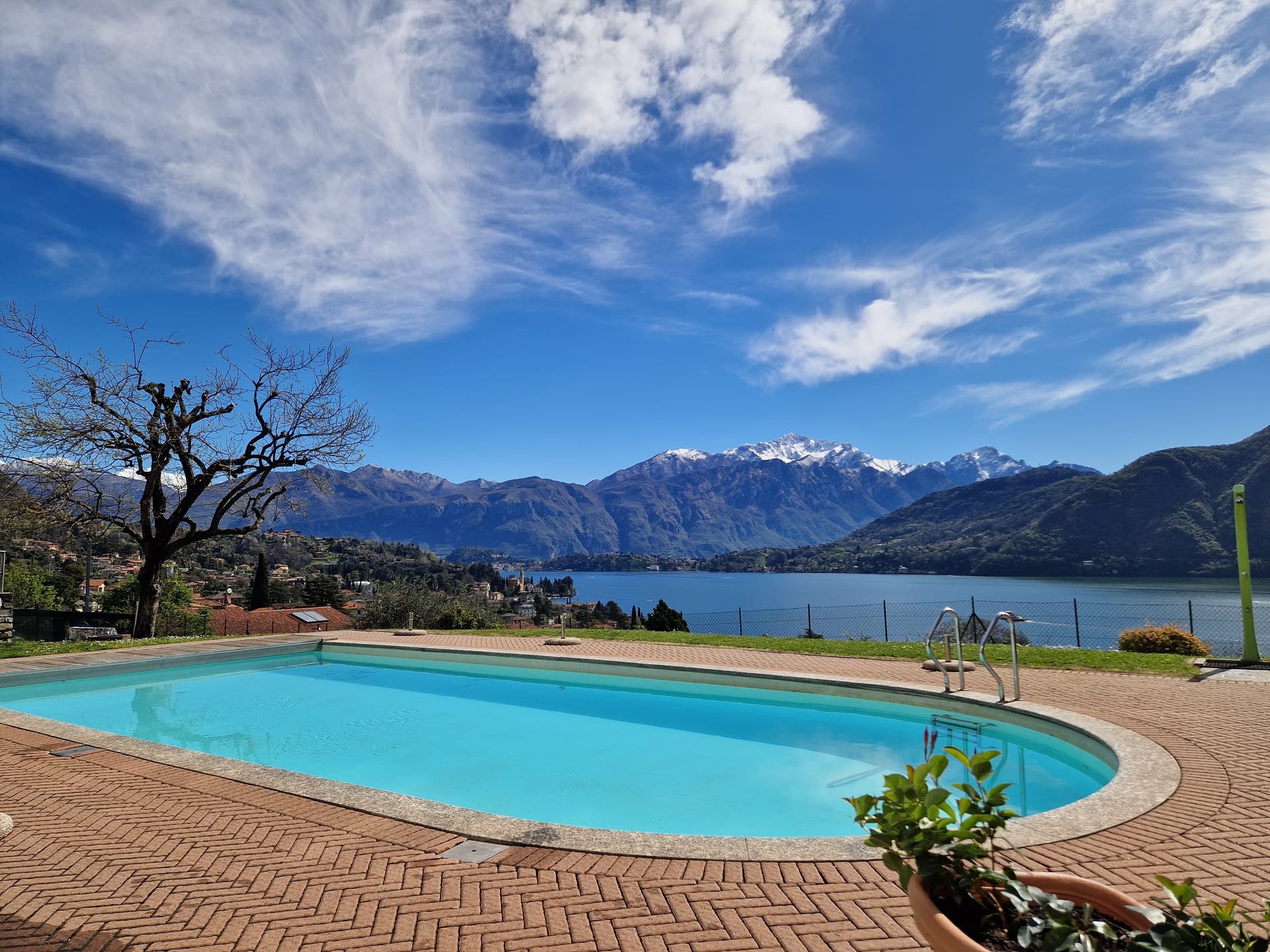 Piscina panoramica affacciata sul Lago di Como - Residence Celeste Tremezzina